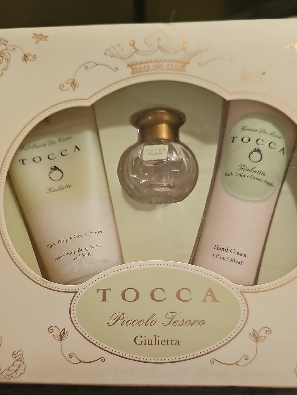 TOCCA 3 Pc Giulietta Fragrance, Body Scrub, &Cream Pink Tulip Green Apple Set - Picture 2 of 6